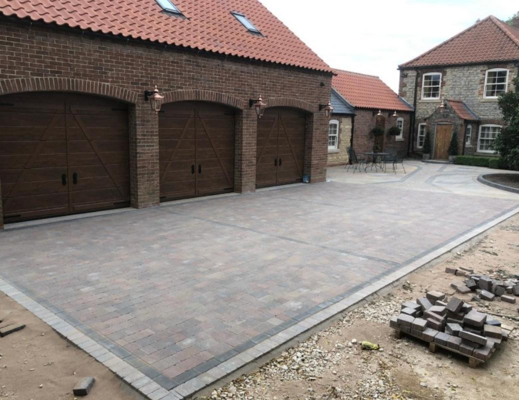 DP Wilkinson project on a patio in Lincolnshire